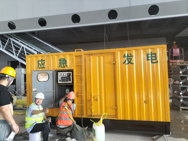 桂林怎样判断空气滤清器是否需要更换？